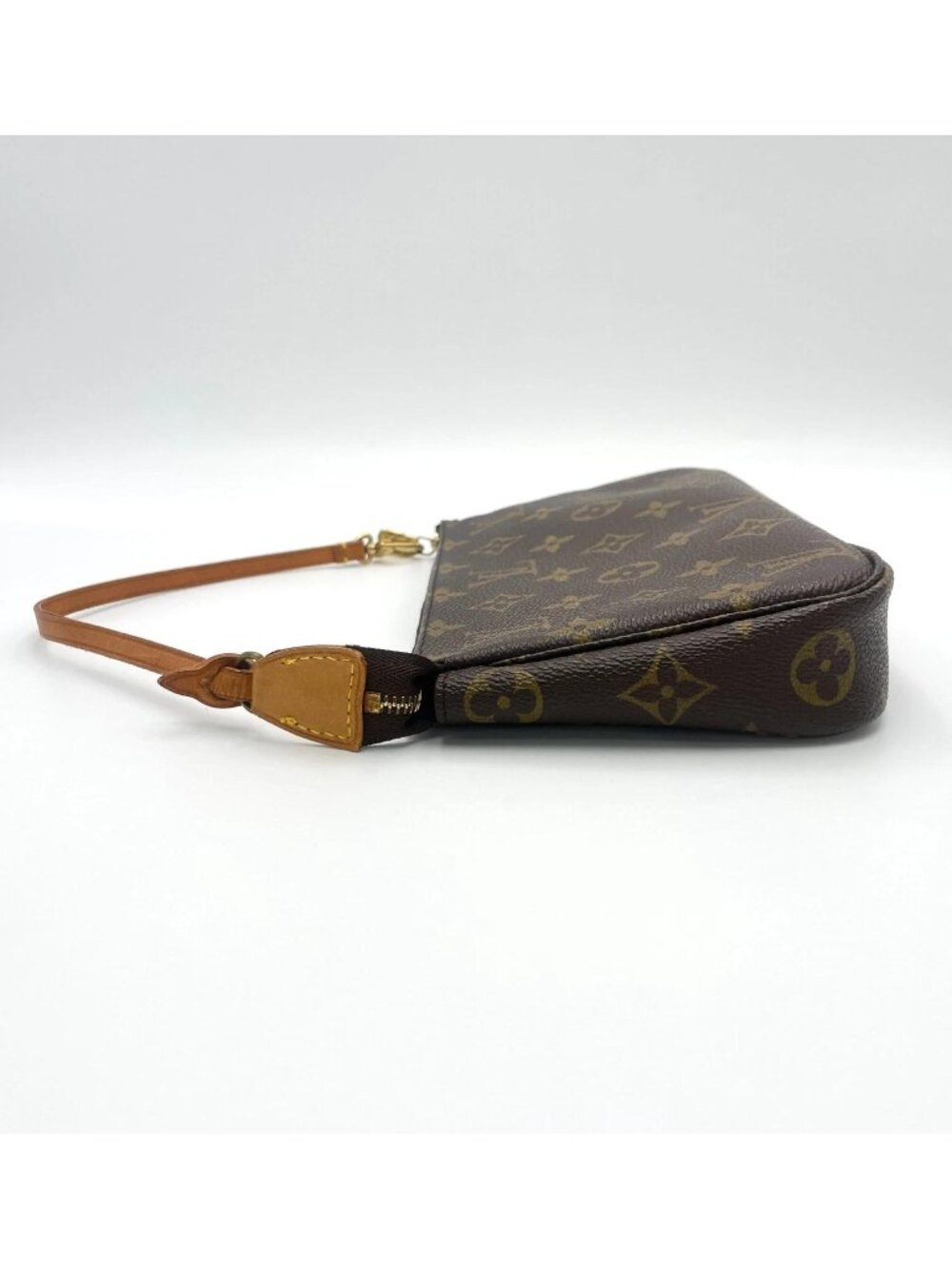 Authentic Louis Vuitton Pochette Accessoires Monogram Canvas Shoulder Bag - Picture 9 of 16